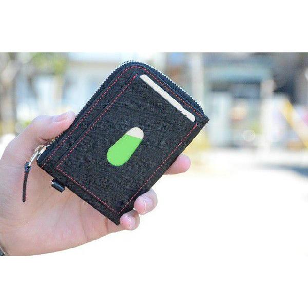 本革 メッシュエンボス F付パス＆コイン PLOWP84