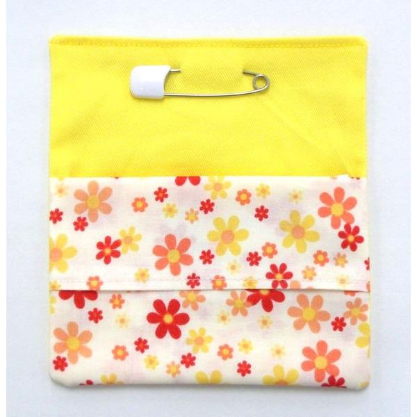付けポケット 安全ピン付 白地に赤 オレンジ 黄色の花柄 土台 黄色 ティッシュケース 保育園 幼稚園 小学校 お受験 キッズ Po061 ロリポップ 通販 Yahoo ショッピング