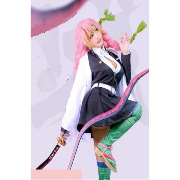 鬼 滅 刃 コスプレにおすすめのアイテム★甘露寺 蜜璃 かんろじ みつり のコスプレ衣装です。ハロウィンイベントや撮影、プレゼントにいかがでしょうか♪ウイッグ付です！羽織、黒上着、黒スカート、靴下、ベルトがセットになっております☆（刀、草履...