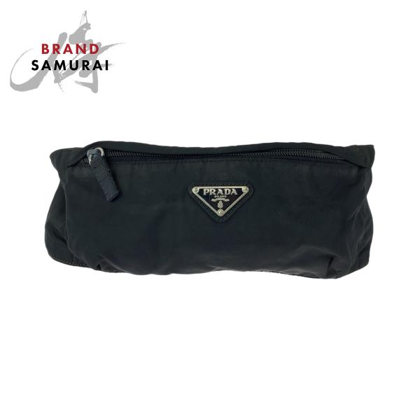 PRADA ブラックナイロンボディバッグ PRADA（プラダ） ブラック 黒 シルバー金具 ナイロン ボディバッグ