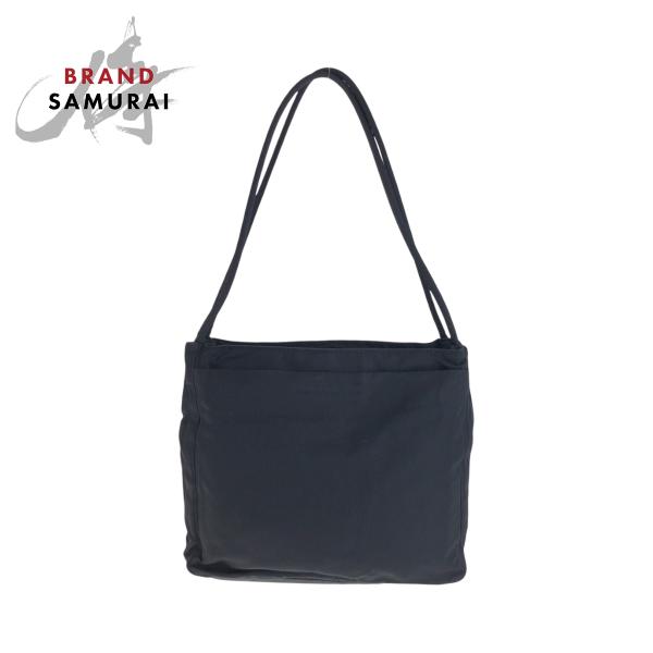 PRADA 美品 プラダ テスート 三角ロゴプレート ブラック 黒 シルバー