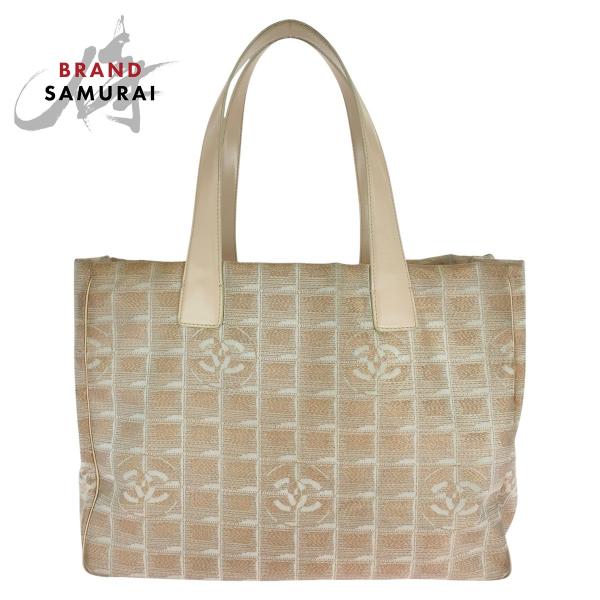 CHANEL（シャネル） ニュートラベルライン ココマーク ピンクベージュ
