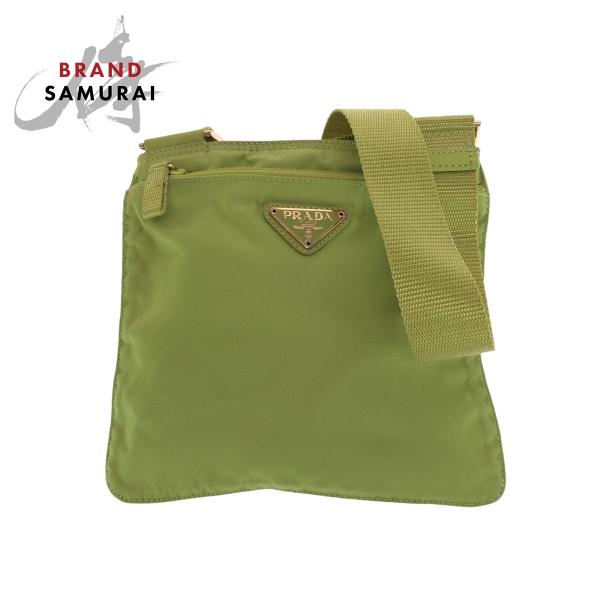 PRADA（プラダ） 美品 テスート 三角ロゴプレート ライトグリーン