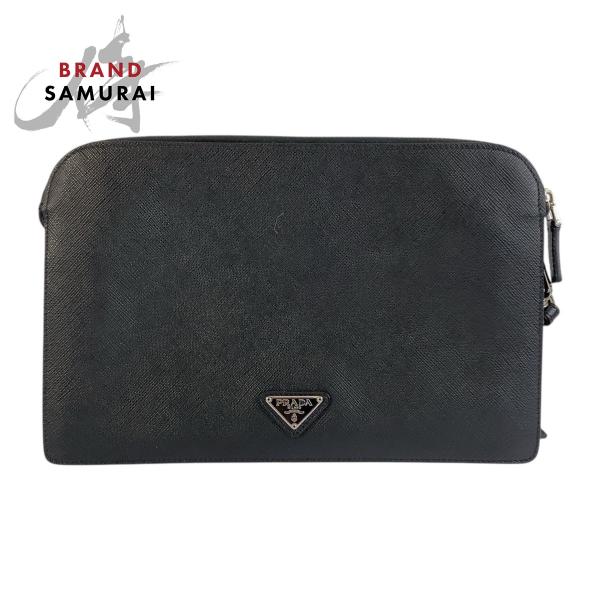 Ayaka ໒꒱. ゜　　　PRADA ブラック サフィアーノレザー PRADA（プラダ） 美品 サフィアーノ ブラック 黒 シルバー金具 レザー