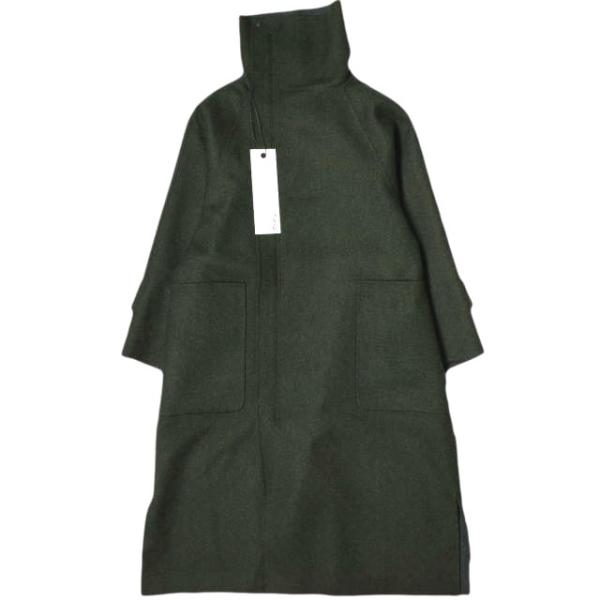 新品 CLASS クラス 日本製 ウールヘリンボーン ハイネックコート kinkオーダーモデル CBGA19UNIA 2 KHAKI 定価240,900円 アウター 新品 CLASS クラス 日本製 ウールヘリンボーン ハイネックコート kink