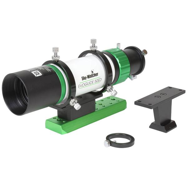 対物レンズにEDガラスを採用した高品質なガイドスコープです。ピント調整は対物レンズ側の回転と接眼側のヘリコイドを併用します。■口径：50mm■焦点距離：242mm■口径比：F4.8■接眼側スリブ径：31.7mm/Tマウント装着可能■質量：約...