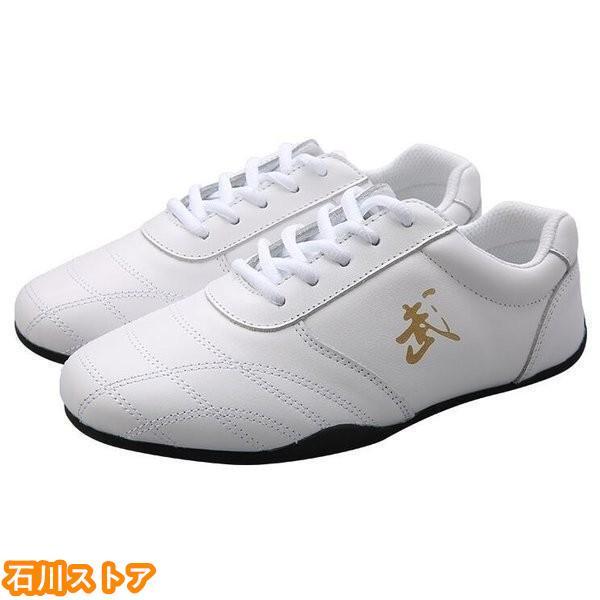 素材:革 ゴムご注意：※製品独特の風合いを出す為・加工感?風合い?色目?各寸法が一点一点異なります。※ご使用のパソコンモニターの種類や設定によって・実物と色の見え方が異なる場合がございます。