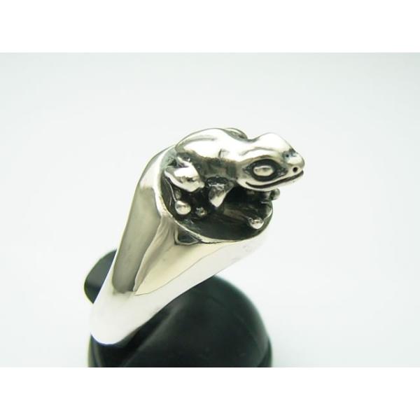 【シルバーアクセサリーラブクラフト】カエル座リング【和柄リング】