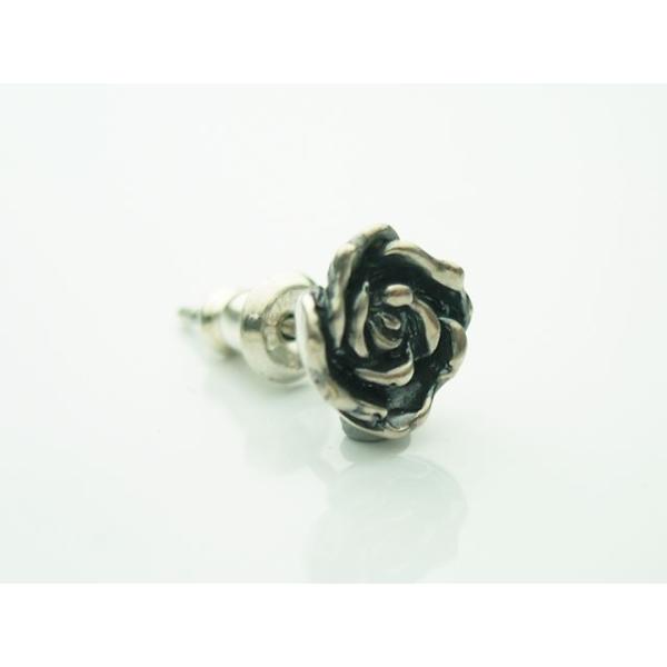 【シルバーアクセサリー】バラ（薔薇/ローズ）ピアス（１個）【ベルキャッチ付属】