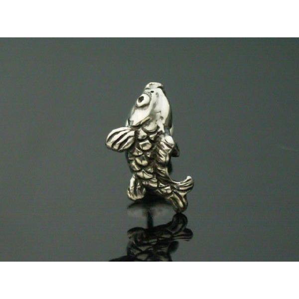 【シルバーアクセサリー】鯉ピアス（１個）【ベルキャッチ】