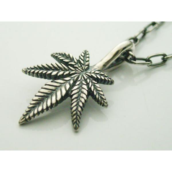 大麻草ペンダントトップ　【シルバーアクセサリー】