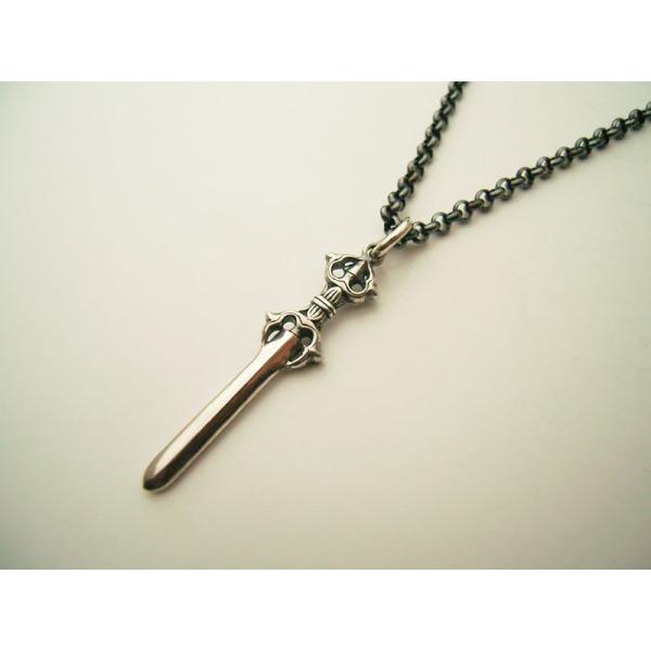 【シルバーアクセサリー】降魔の三鈷剣ペンダントトップ（シンプルバチカンバージョン）【和柄ペンダント】