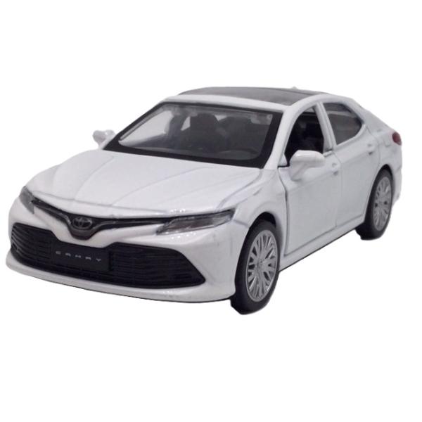 ミニカー 1/43 トヨタ カムリ パールホワイト 単品売り アメリカで人気
