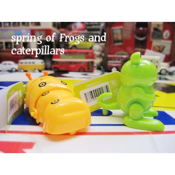 送料無料 カエル 緑 とイモムシ 黄 の ぜんまいおもちゃ プラスチック 玩具 Buyee Buyee 日本の通販商品 オークションの代理入札 代理購入