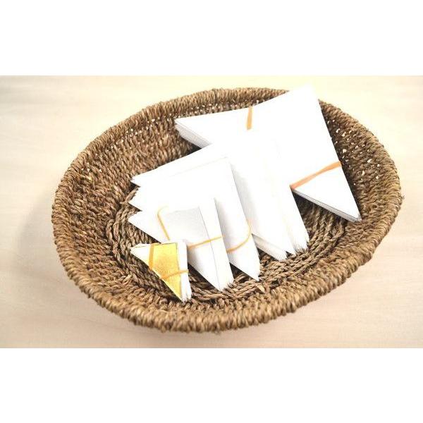 一枚一枚丁寧に、手で仕上げている製品です。【サイズ】　1辺65mm　　ミミ15mm【入り数】　100枚