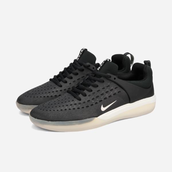 日本未発売 Nyjah 3 Nike SB 26cmナイキ ナイジャヒューストン Nike SB NIKE NYJAH 3 ナイキ エスビー ナイジャ メンズ