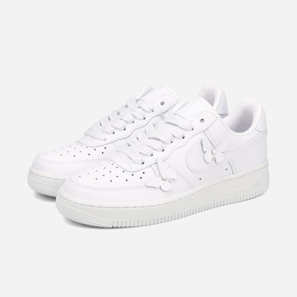 NIKE Air Force 1 Low ホワイト ウィメンズ エア フォース 1 NIKE WMNS AIR FORCE LOW ナイキ ウィメンズ ロー