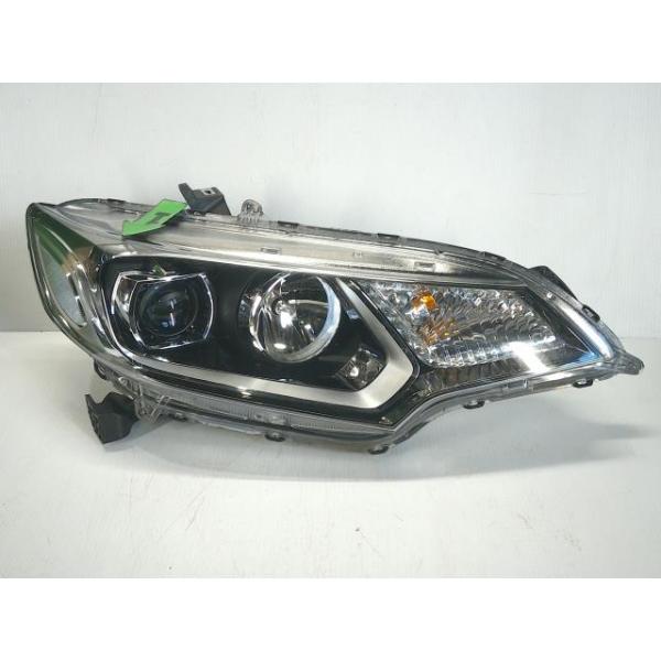 フィット DBA-GK4 右ヘッドランプASSY 13G Lパッケージ 4WD L13B CVT 