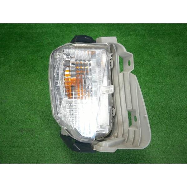 プリウス DAA-ZVW30 右ターンシグナルランプ S 2ZR-FXE CVT 1F7 コイト
