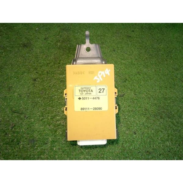 エスティマ DAA-AHR20W ネットワークゲートウェイコンピュータ G 4WD 8