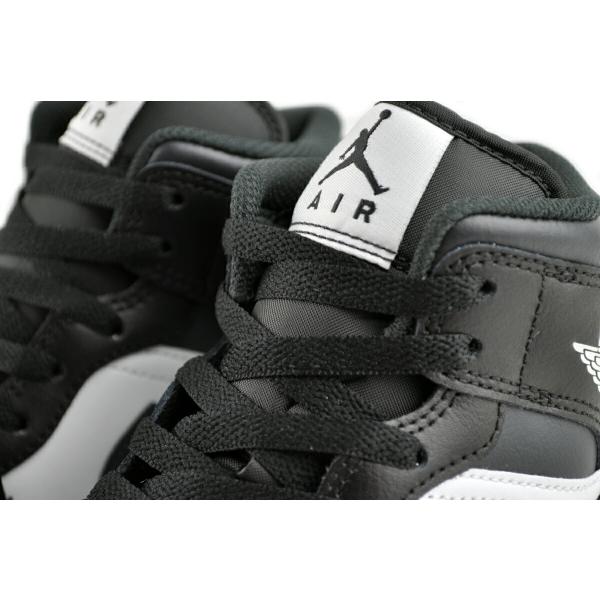 ナイキ エアジョーダン 1 ミッド ブラック オフノワール サミットホ