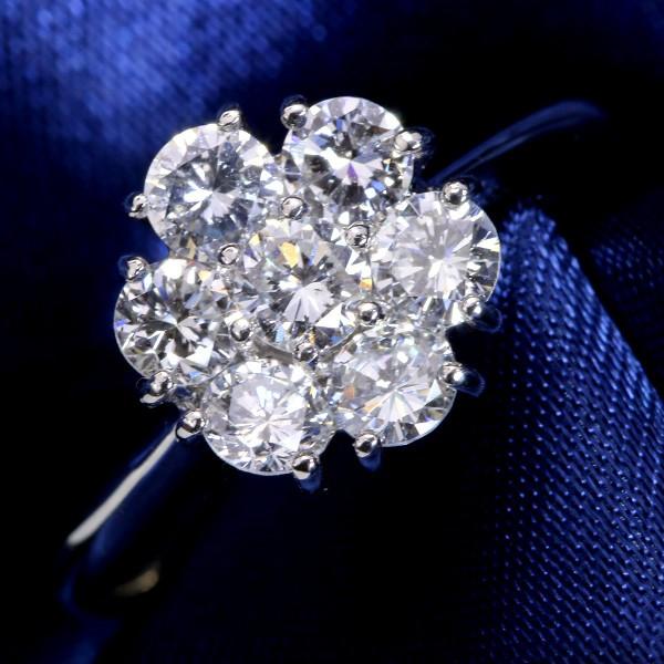 ダイヤモンド1.04カラット リング/指輪 PT900 フラワーデザイン 眩しい