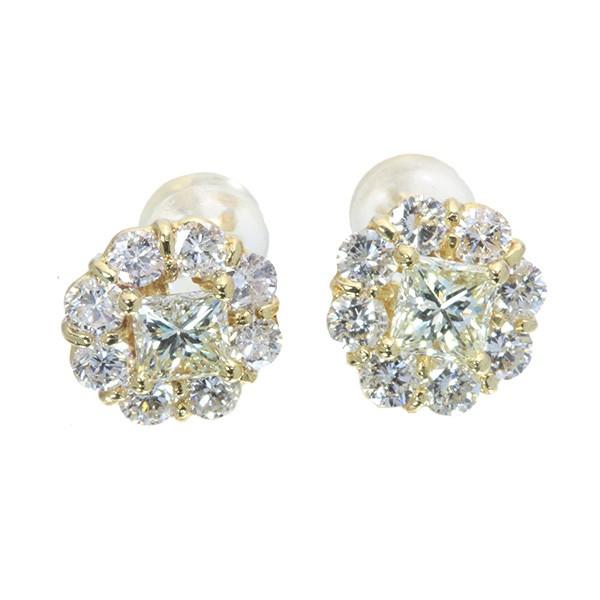 ダイヤモンド ピアス 0.789ct K18 角ダイヤ ダイヤ取り巻き 貫録