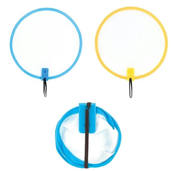 おりたたみうちわ  50個セット販売スタンダードな涼風。くるくるっとたたむとコンパクトになるうちわ【本体サイズ】使用時：Φ200mm・収納時：Φ85ｍｍ【パッケージサイズ】220×2×225mm【個装形態】ポリ袋入【色・柄】ブルー・イエロー...