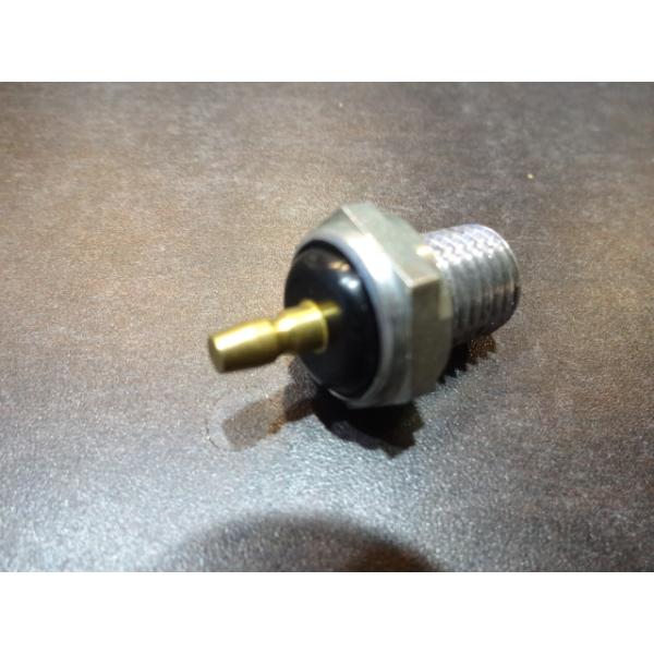 luckys-shop_jun-231k-01l