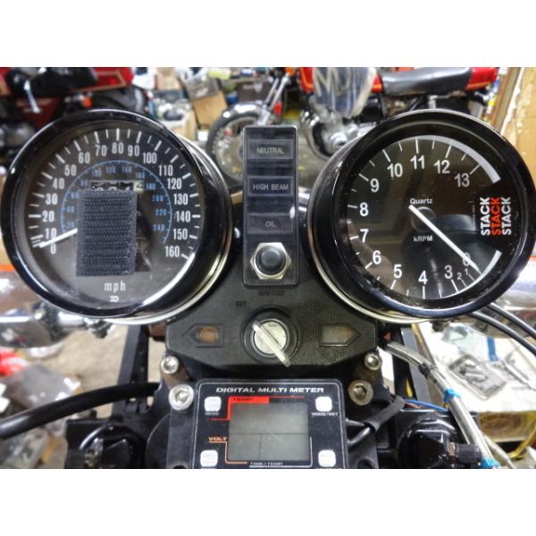 luckys-shop_pi-027-d01