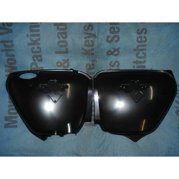 新品!CB750K1〜6系用レプリカサイドカバー 左右セット (1)” R6.10