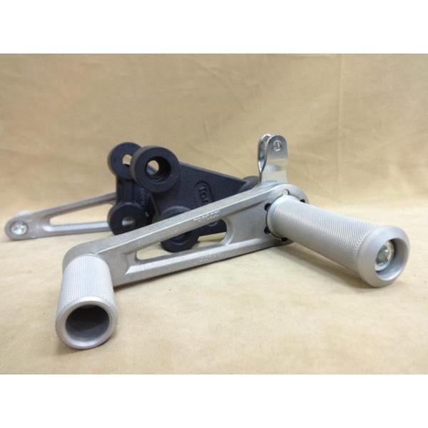 GS750系用 タロッティ バックステップアルミ可倒式19-0027(1)”R6 GS750系用 タロッティ バックステップアルミ可倒式19-0027(1)”R6