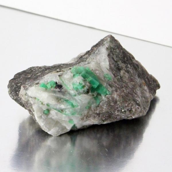 エメラルドの天然クラスター エメラルド 原石 クラスター emerald 翠玉 鉱石 パワーストーン