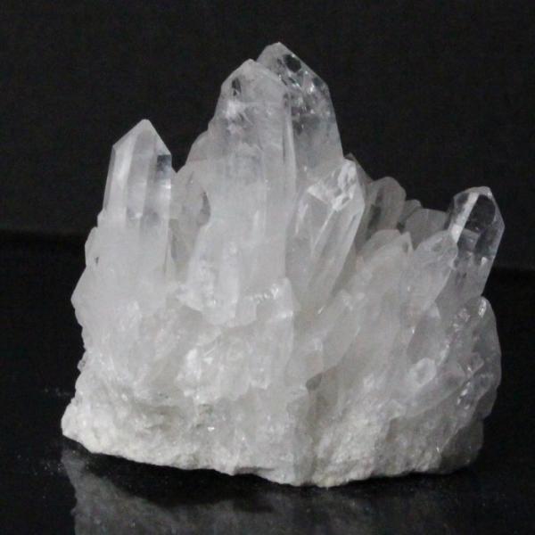 水晶 クラスター 原石 石  ラフ クラスタ 鉱物 クラスター クォーツ ロッククリスタル 魔除け 置物 浄化 天然石