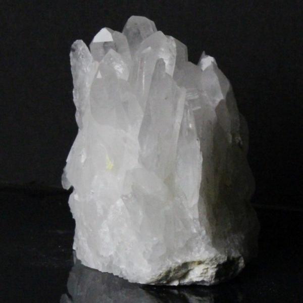 【パワーストーンの意味・言われ】水晶　クラスター[クォーツ]：浄化・幸せをもたらす天然石の基本・自己成長の象徴【サイズ】 48mm×40mm×34mm（原石の最長部計測）【重量】 79g【産地】　中国 四川省■天然石情報：水晶■石言葉（意味...