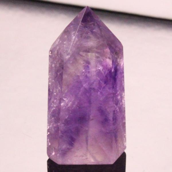 【パワーストーンの意味・言われ】アメジスト[紫水晶]：真実の愛、直感力を高める・強い魔よけのパワー【サイズ】 24mm×21mm×16mm（原石の最長部計測）【重量】 22gブラジル■天然石情報：アメジスト■石言葉（意味・効果）：誠実、心の...