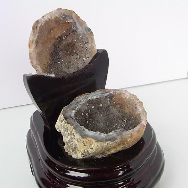 トレジャーメノウ ジオード 原石 agate 晶洞 Gemstone 天然石
