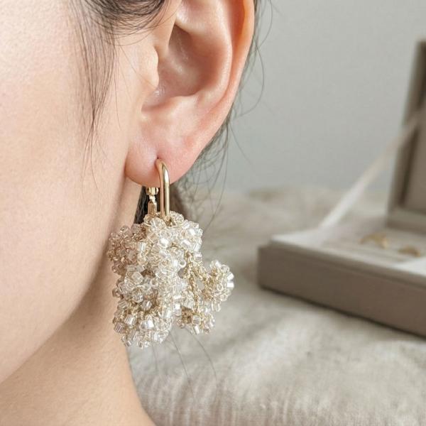 ピアス ビーズクロッシェ 編み クリア ハンドメイド 上品 ハンドメイド