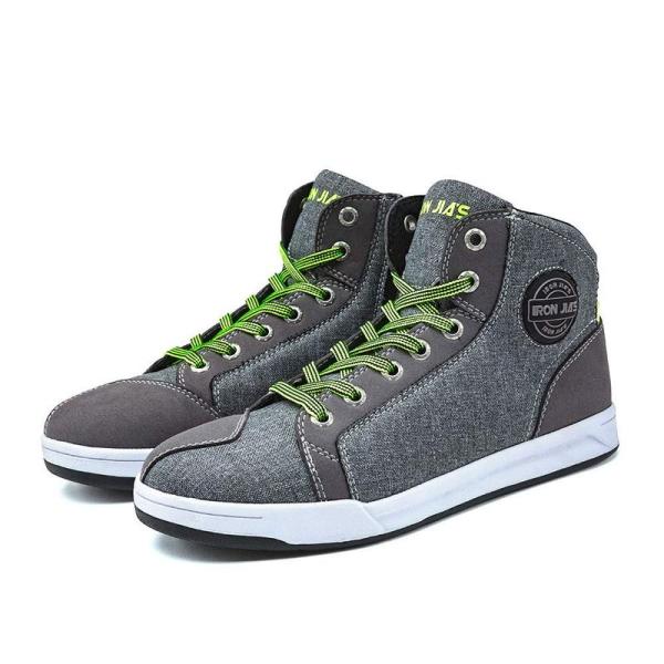 ライディングシューズ