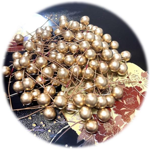 ゴールド 金 メタリックベリー12mm 1袋（約100本） /長さ 約6cmパールピック (ゴールド) 成人式 卒業式 入学式 お祝い 新年会 忘年会 pg12
