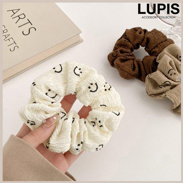LOEM ホワイトシュシュ 新品未使用 LUPIS（ルピス） シュシュ ヘアゴム ヘアアクセサリー スマイル