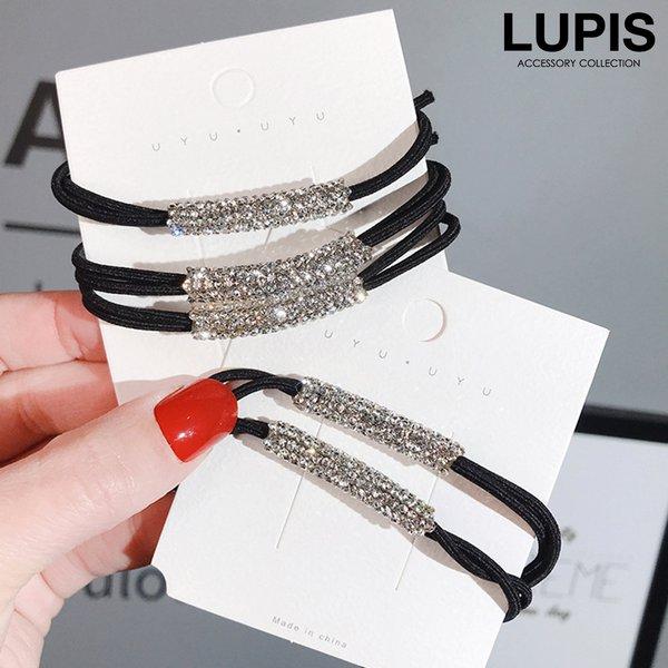 品番 : v2159サイズ : 直径約5.5cmモチーフサイズ : 横幅約3.5cm内容量 : 1本その他 : モニター・撮影環境により実際の商品と色味が異なる場合があります。商品の説明ラインストーンをたっぷりと使用したパヴェストーンヘアゴ...