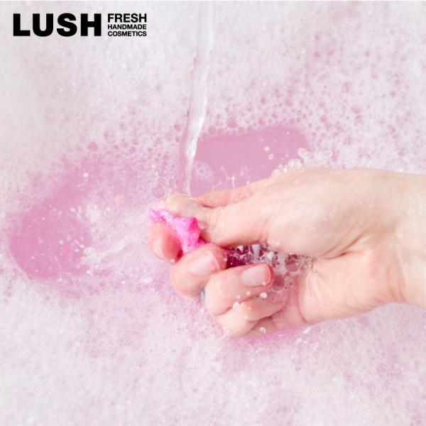 LUSH スノーフェアリー ファン クレイソープ 洗顔 ボディソープ クリスマス 数量限定 ギフト プレゼント ねんど石鹸 子ども 保湿 ラッシュ 公式