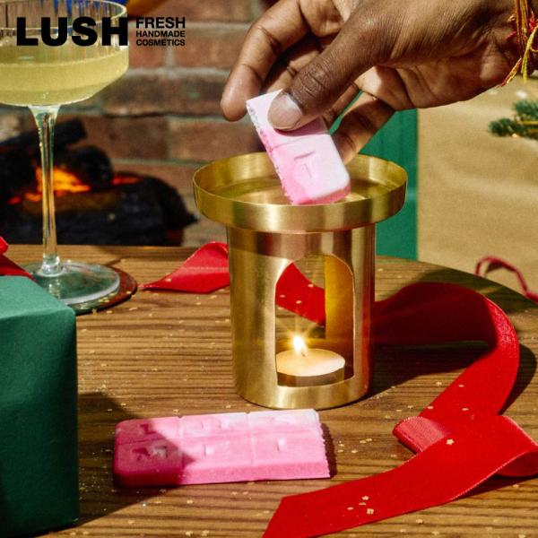 LUSH スノーフェアリー メルト アロマメルト アロマキャンドル クリスマス 数量限定 ギフト プレゼント 芳香 部屋 甘い 香り 癒やし 潤い ラッシュ 公式