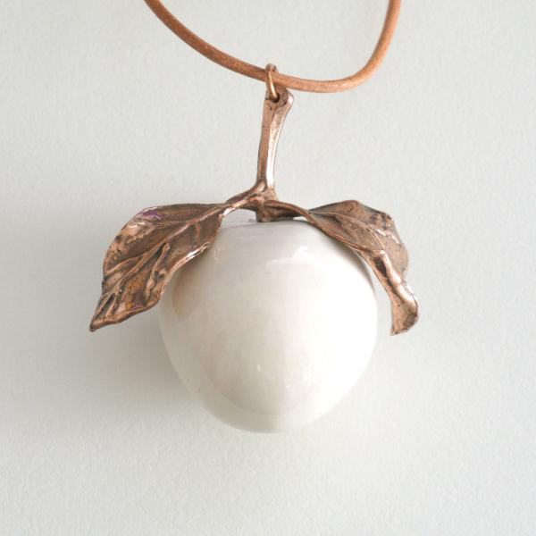 RENARD BIJOUX apple ネックレス　レナードビジュー ホワイト RENARD BIJOUX レナードビジュー アップル ネックレス ホワイト