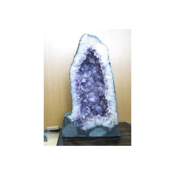 アメジストドーム 9.7kg ブラジル産の魅力と使い方