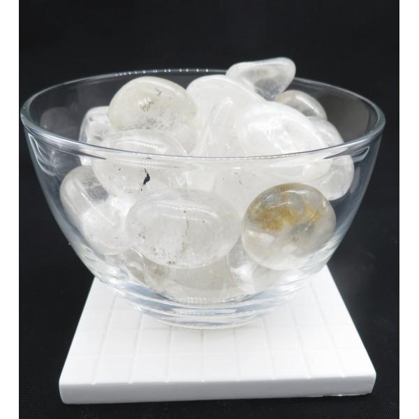 コブ形状 水晶 風水 水晶 高品質 水晶タンブル石 15×30mm 500g ガラスコップと