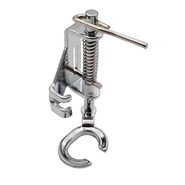 1、 シンプルで実用的なデザインで実に使いやすいフリーキルティング　刺繍用ミシン押さえ金具です，材質：硬質合金2、 この刺しゅう用ミシン押え金はフリーモーションできるので、繕い縫い、縫い取り、キルティング、モノグラム、キルトワーク、パッチワ...