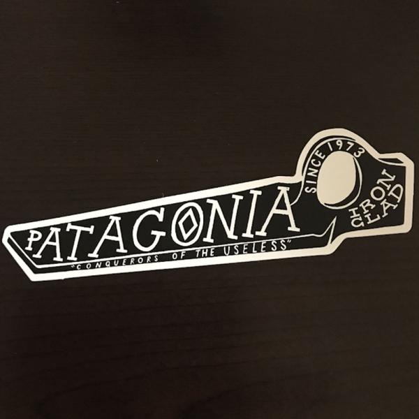 【pa-23】patagonia パタゴニア ステッカー Keep on Piton ブラック■状態新品■カラーブラック■サイズ縦4cm×横14.5cm※稀に折れ、印刷ミス、粘着汚れがある場合があります。