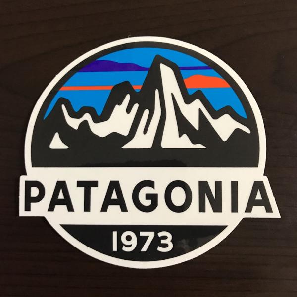 【pa-34】patagonia パタゴニア ステッカー FITZ ROY SCOPE■カラーマルチ■サイズ縦8.3cm×横8.9cm※稀に折れ、印刷ミス、粘着汚れがある場合があります。
